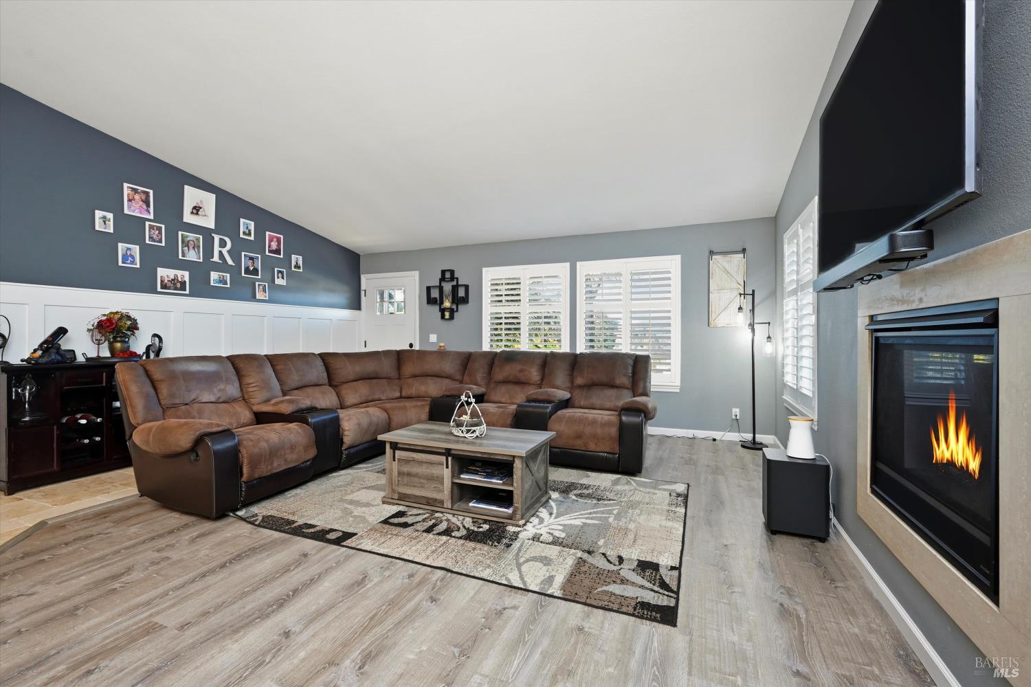 Detail Gallery Image 8 of 30 For Address Is Not Disclosed, Hidden Valley Lake,  CA 95467 - 3 Beds | 2 Baths