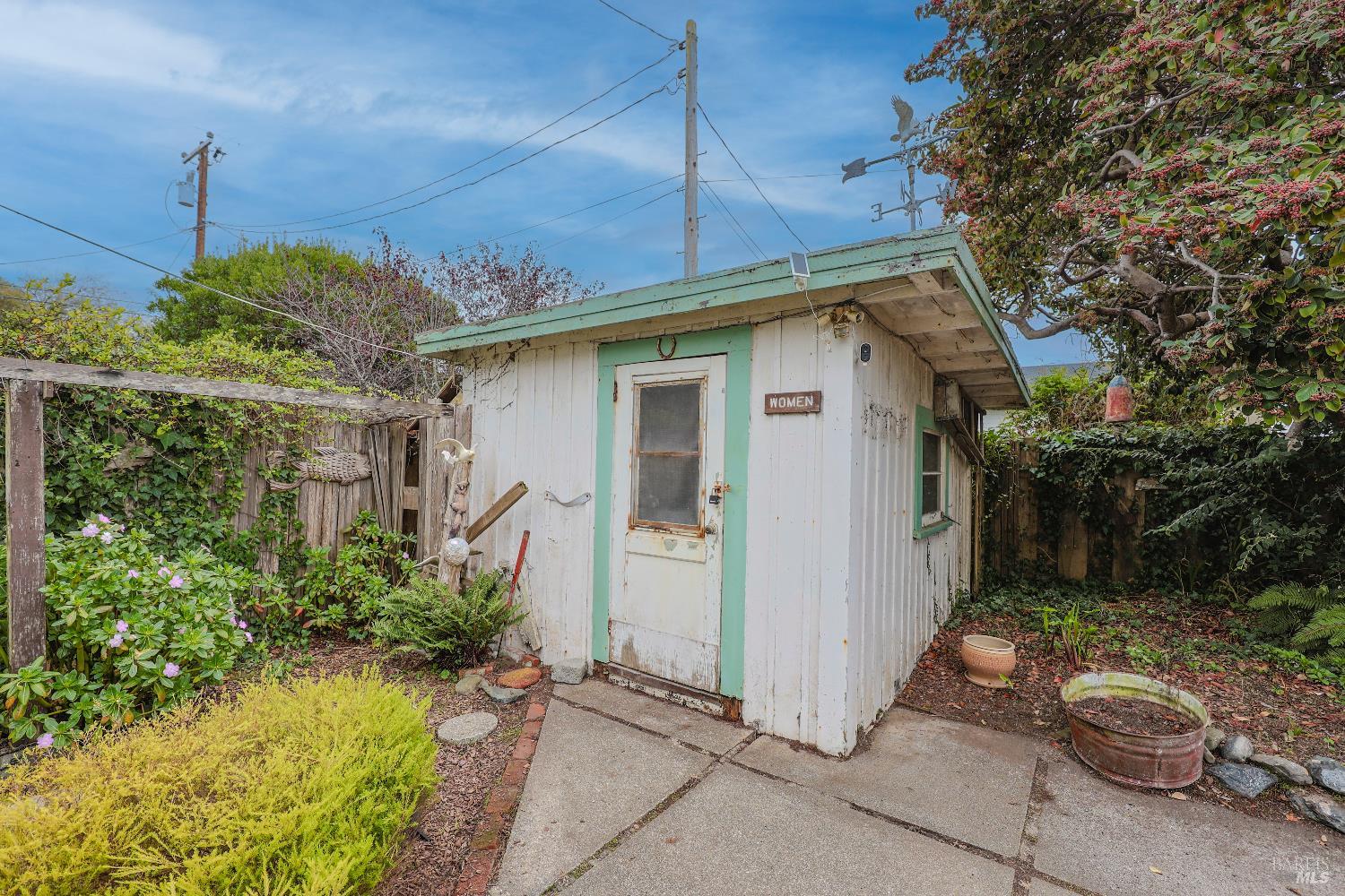 Detail Gallery Image 34 of 43 For 826 Cedar St, Fort Bragg,  CA 95437 - 2 Beds | 1 Baths