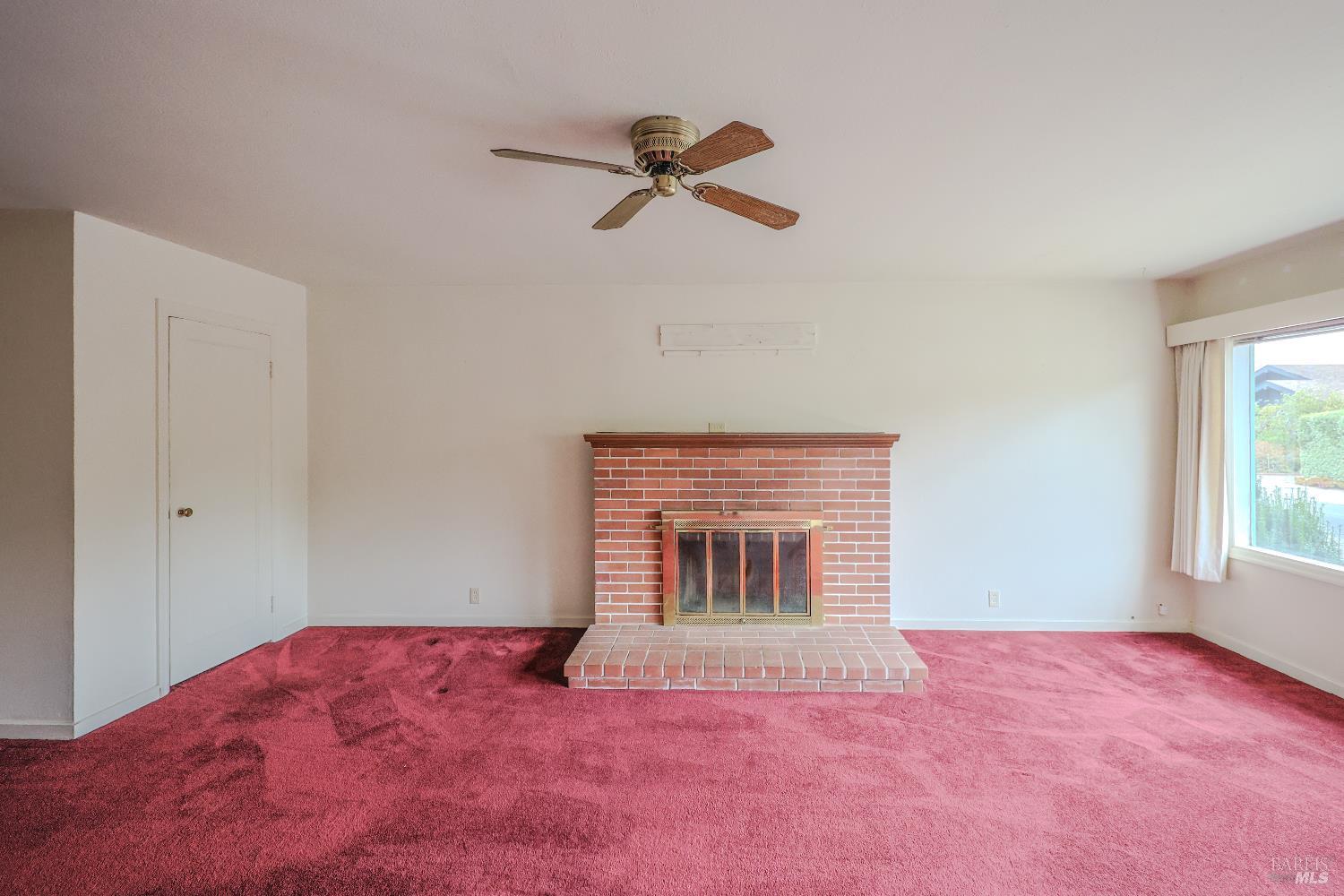 Detail Gallery Image 5 of 43 For 826 Cedar St, Fort Bragg,  CA 95437 - 2 Beds | 1 Baths