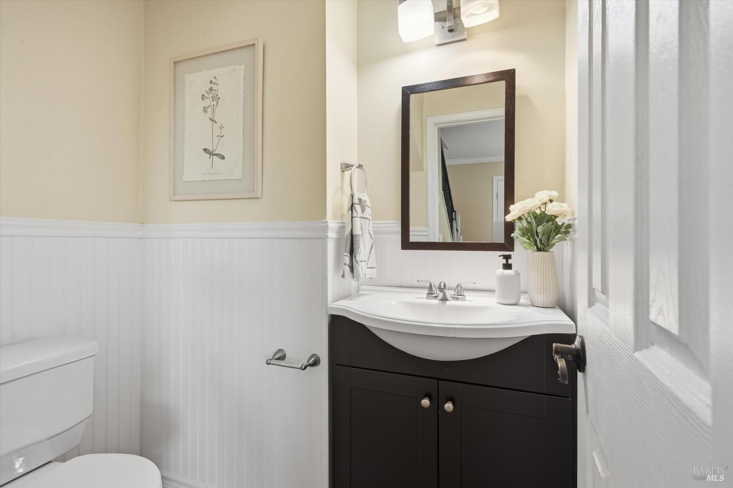 Detail Gallery Image 18 of 32 For 1072 Marina Dr, Napa,  CA 94559 - 2 Beds | 1/1 Baths