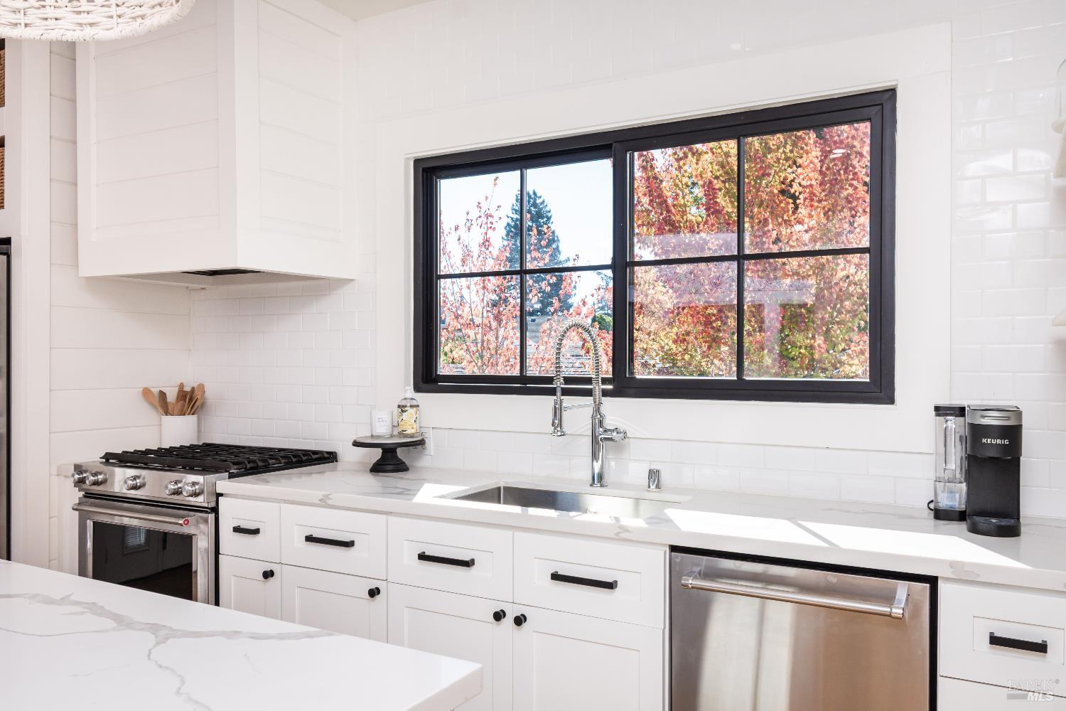 Detail Gallery Image 16 of 74 For 576 Patchett St, Napa,  CA 94559 - 2 Beds | 1 Baths