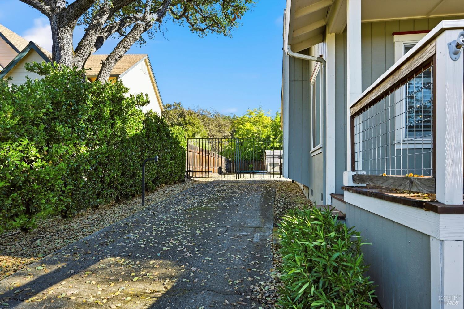 Detail Gallery Image 24 of 30 For Address Is Not Disclosed, Hidden Valley Lake,  CA 95467 - 3 Beds | 2 Baths