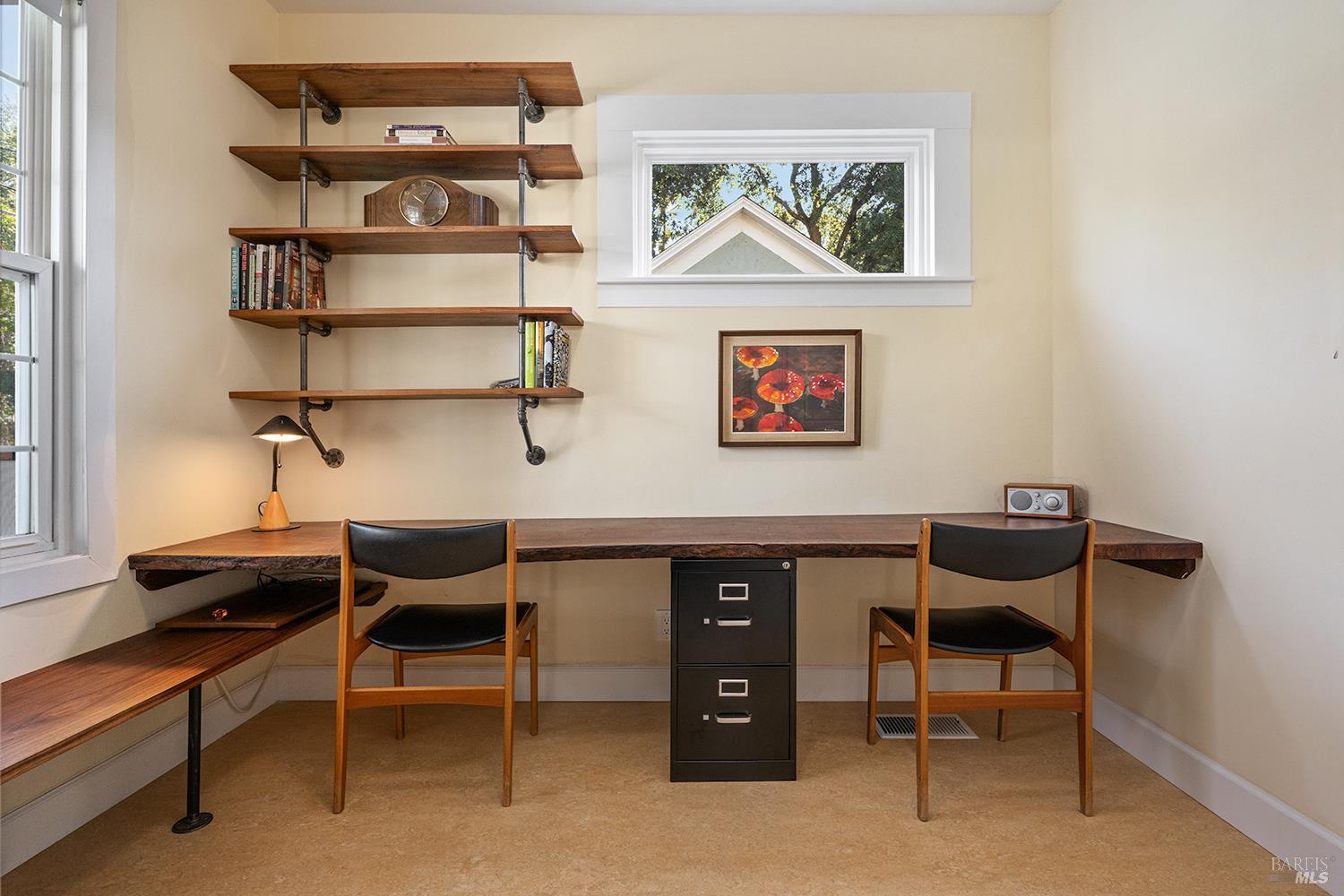 Detail Gallery Image 14 of 47 For 763 Beaver St, Santa Rosa,  CA 95404 - 3 Beds | 2 Baths