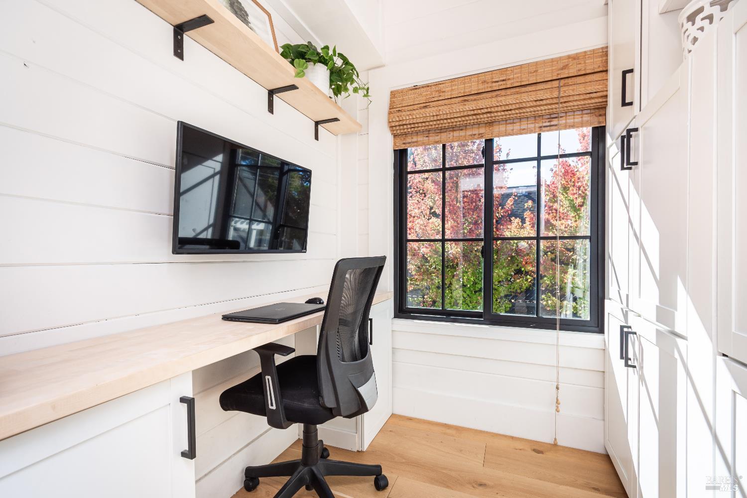 Detail Gallery Image 14 of 74 For 576 Patchett St, Napa,  CA 94559 - 2 Beds | 1 Baths