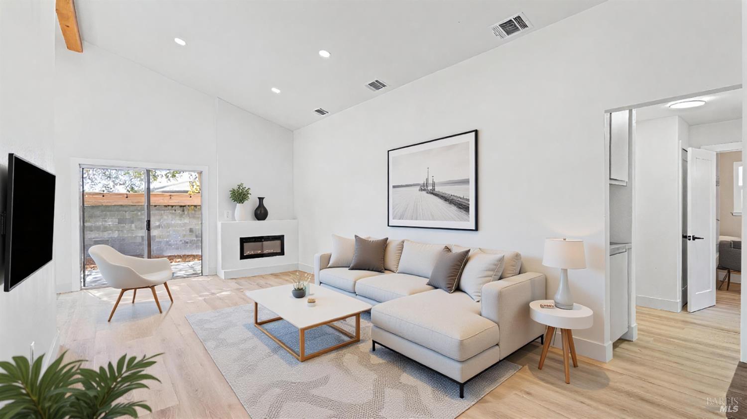 Detail Gallery Image 8 of 45 For 2635 Alvarado Ct, Fairfield,  CA 94534 - 3 Beds | 2 Baths