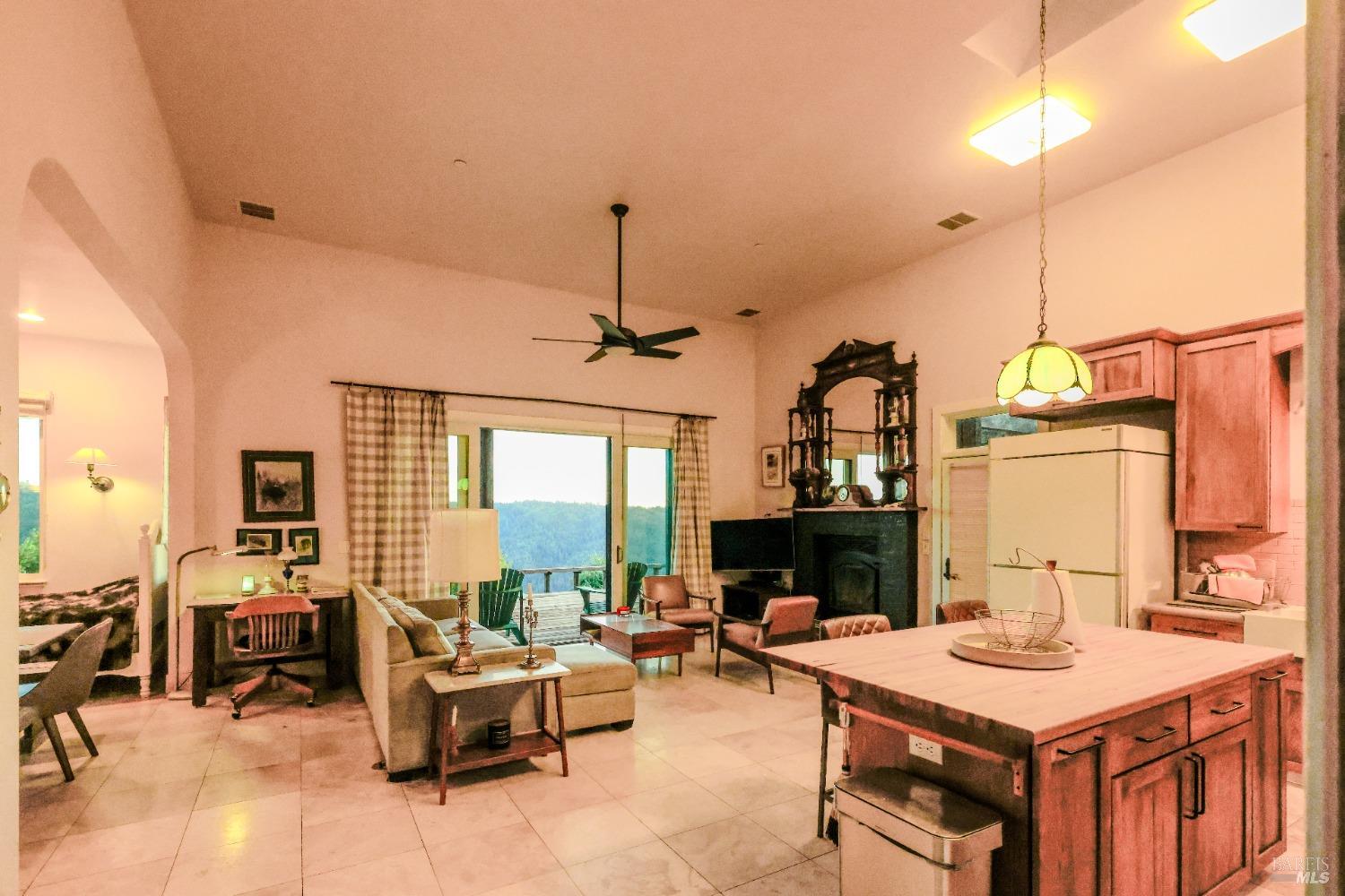 Detail Gallery Image 13 of 84 For 19801 Kelly Rd, Geyserville,  CA 95441 - 2 Beds | 3 Baths