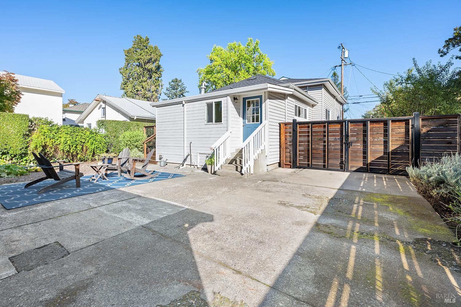 Detail Gallery Image 35 of 47 For 763 Beaver St, Santa Rosa,  CA 95404 - 3 Beds | 2 Baths