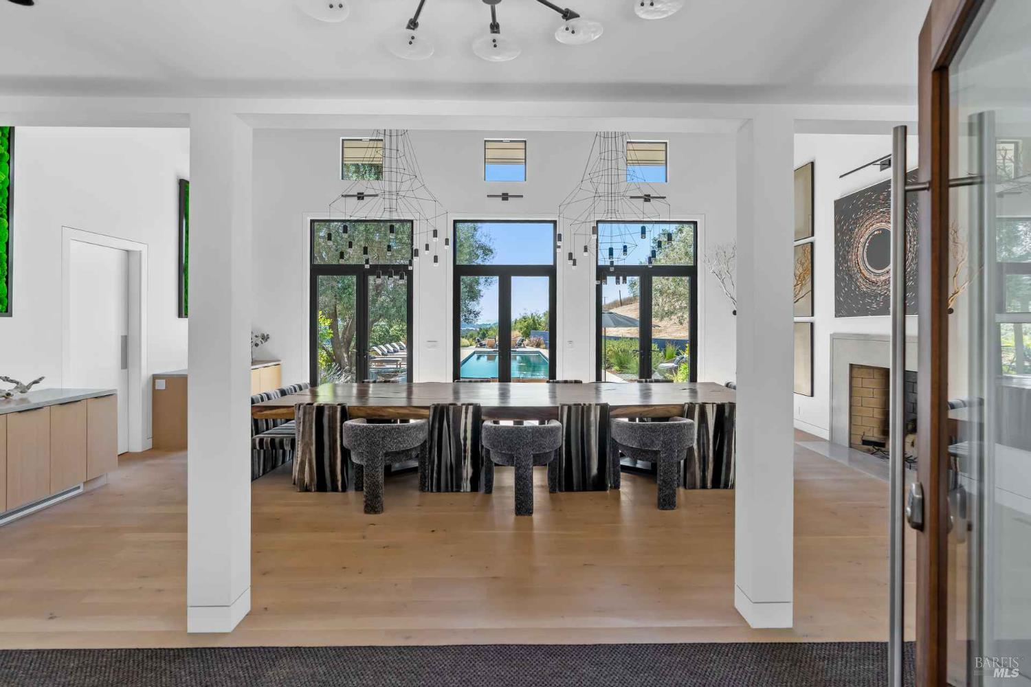 Detail Gallery Image 12 of 35 For 1250 Partrick Rd, Napa,  CA 94558 - 6 Beds | 4 Baths