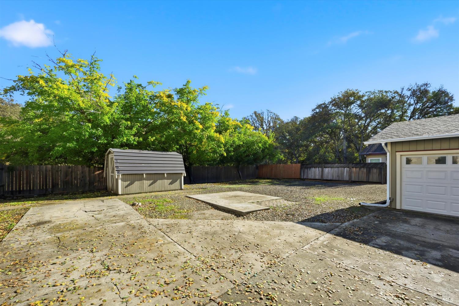 Detail Gallery Image 27 of 30 For Address Is Not Disclosed, Hidden Valley Lake,  CA 95467 - 3 Beds | 2 Baths