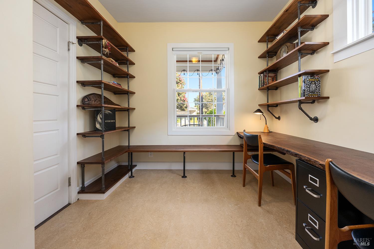 Detail Gallery Image 15 of 47 For 763 Beaver St, Santa Rosa,  CA 95404 - 3 Beds | 2 Baths