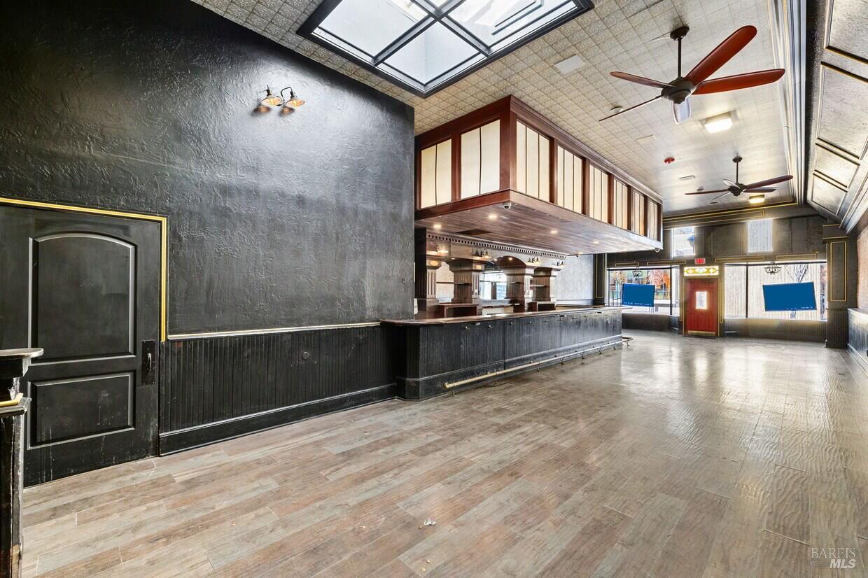 Detail Gallery Image 6 of 18 For 6957 Sebastopol Ave, Sebastopol,  CA 95472 - – Beds | – Baths