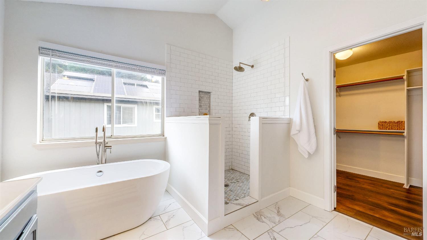 Detail Gallery Image 26 of 45 For 487 Noonan Ranch Ln, Santa Rosa,  CA 95403 - 3 Beds | 3 Baths