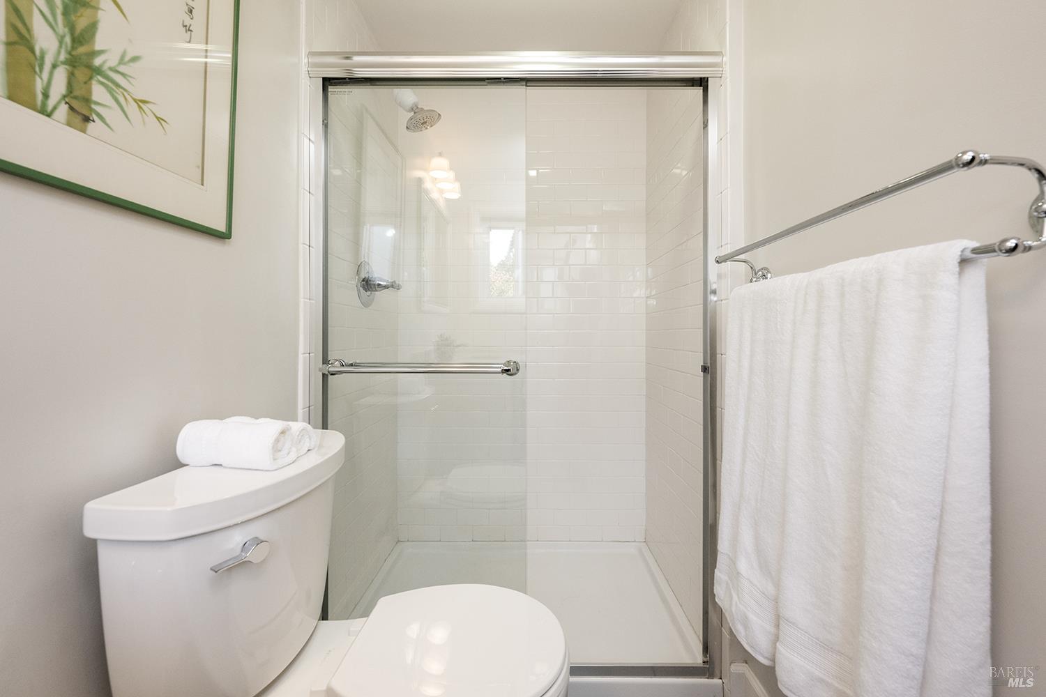 Detail Gallery Image 9 of 47 For 763 Beaver St, Santa Rosa,  CA 95404 - 3 Beds | 2 Baths