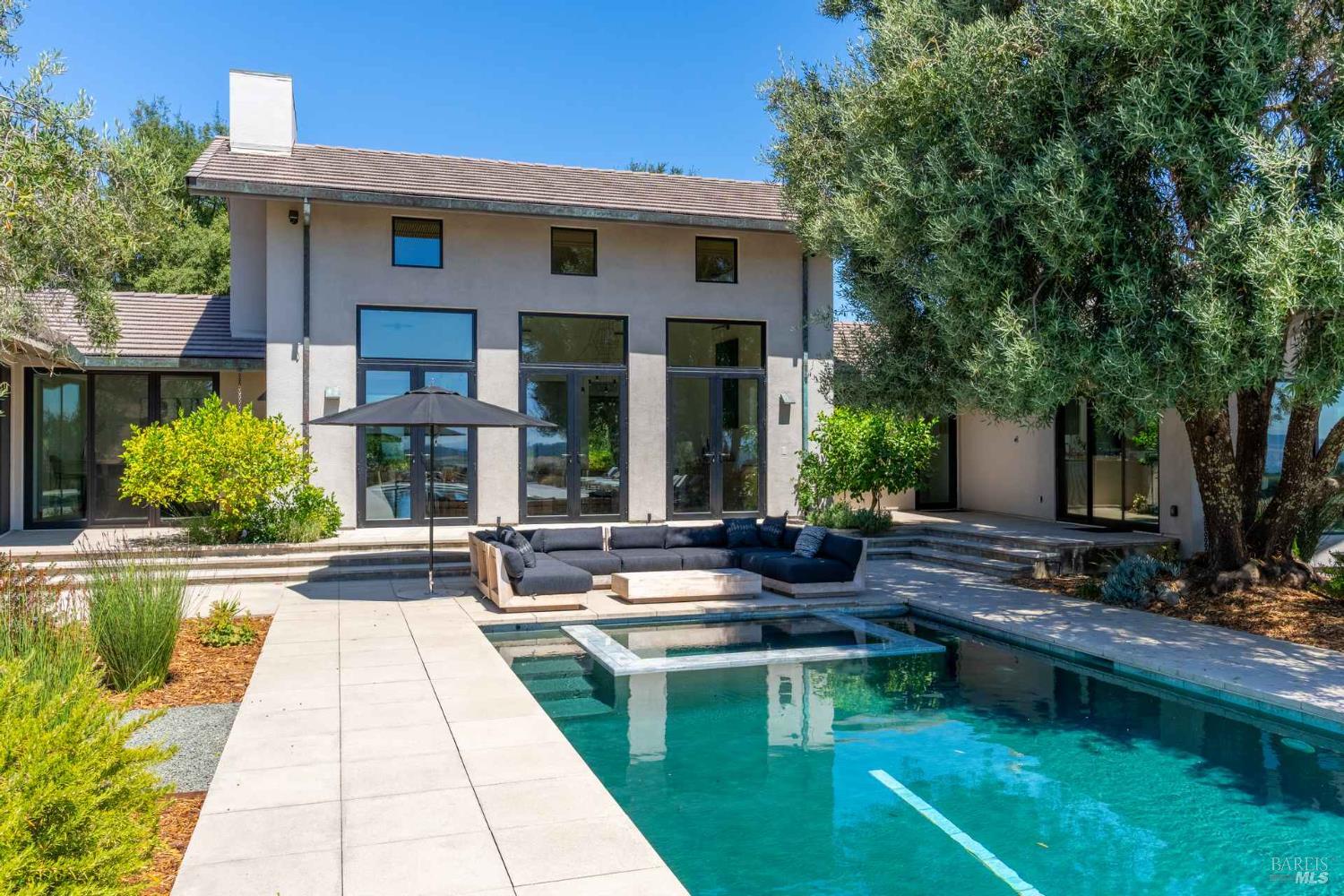 Detail Gallery Image 5 of 35 For 1250 Partrick Rd, Napa,  CA 94558 - 6 Beds | 4 Baths