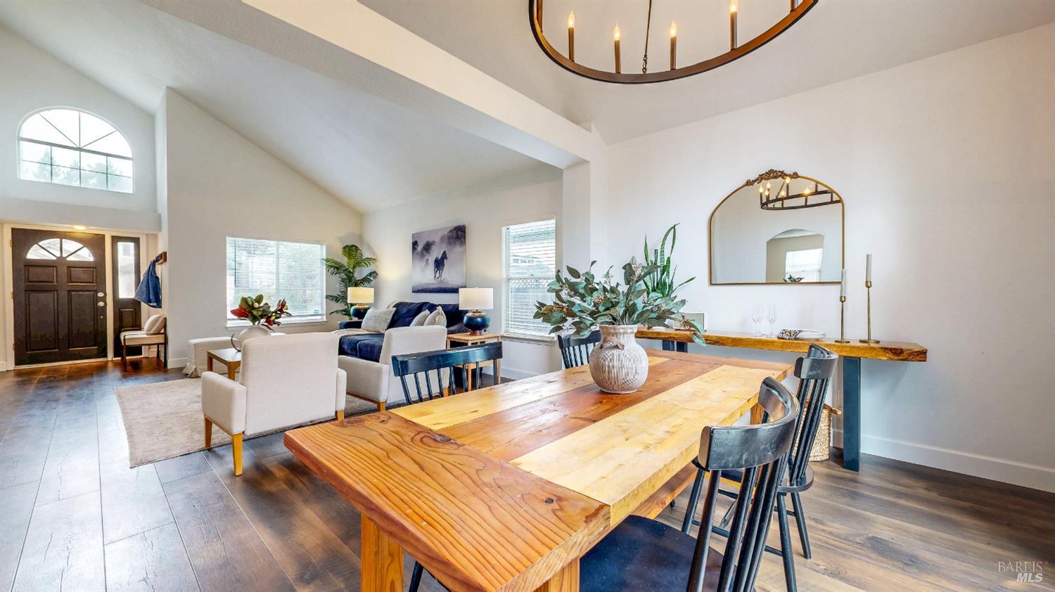 Detail Gallery Image 6 of 45 For 487 Noonan Ranch Ln, Santa Rosa,  CA 95403 - 3 Beds | 3 Baths