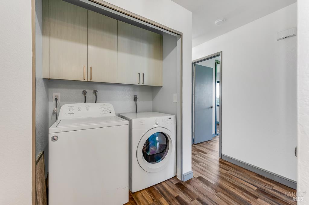 Detail Gallery Image 11 of 15 For 2513 Westberry Dr, Santa Rosa,  CA 95403 - 2 Beds | 1 Baths