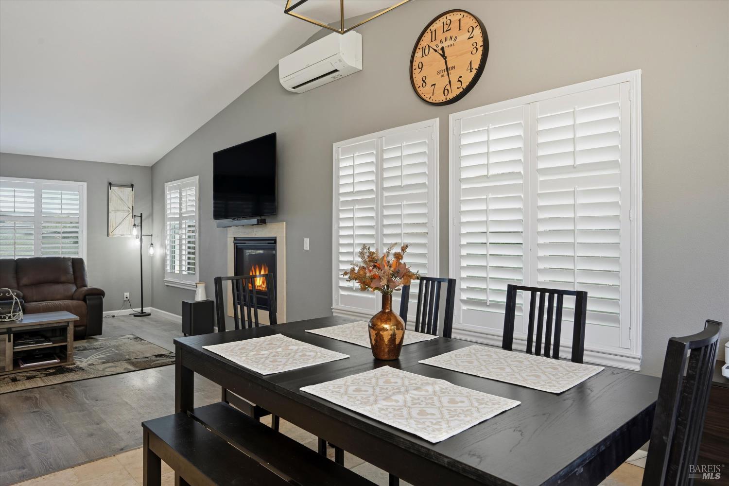 Detail Gallery Image 10 of 30 For Address Is Not Disclosed, Hidden Valley Lake,  CA 95467 - 3 Beds | 2 Baths