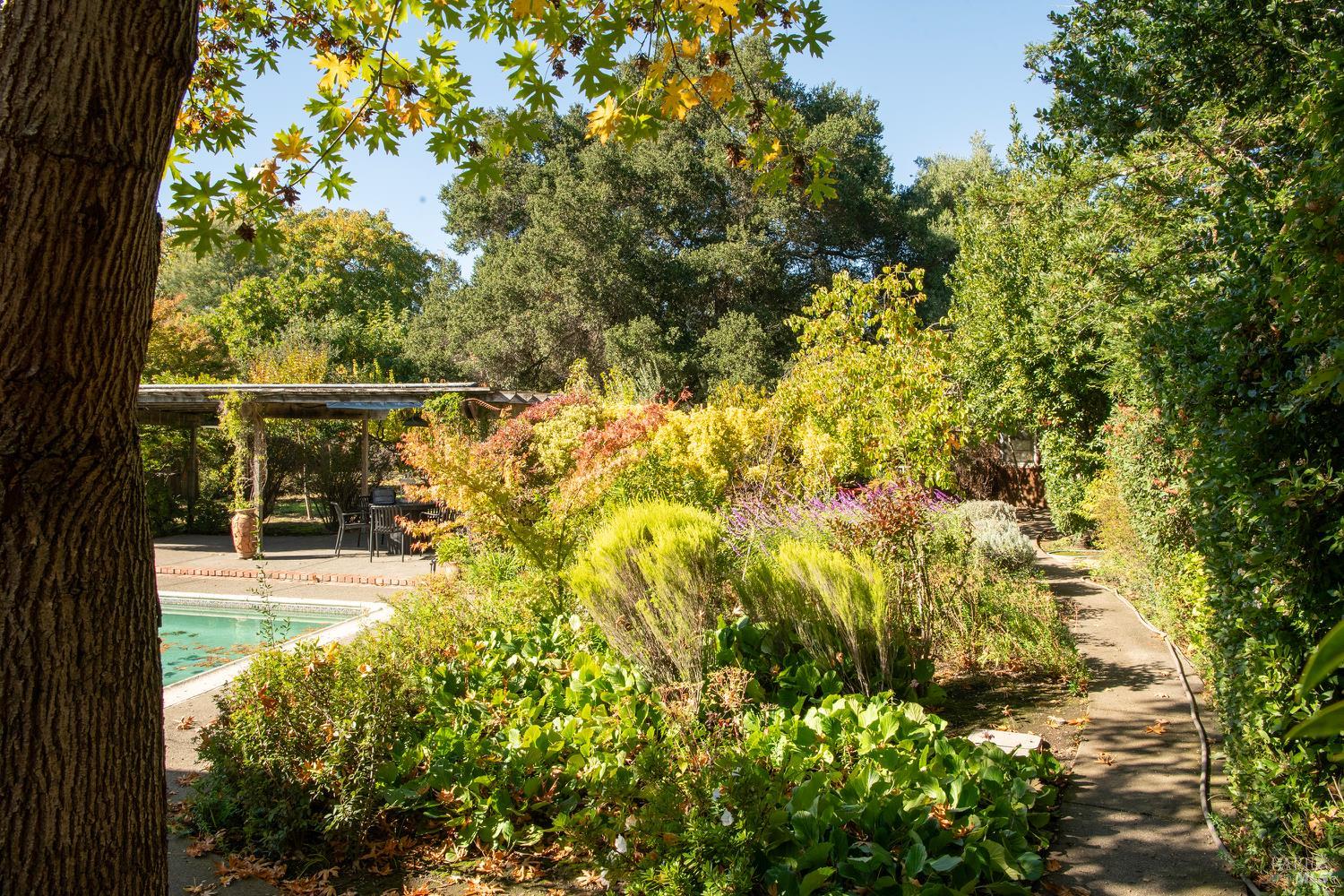 Detail Gallery Image 51 of 64 For 836 E Napa St, Sonoma,  CA 95476 - 2 Beds | 2 Baths