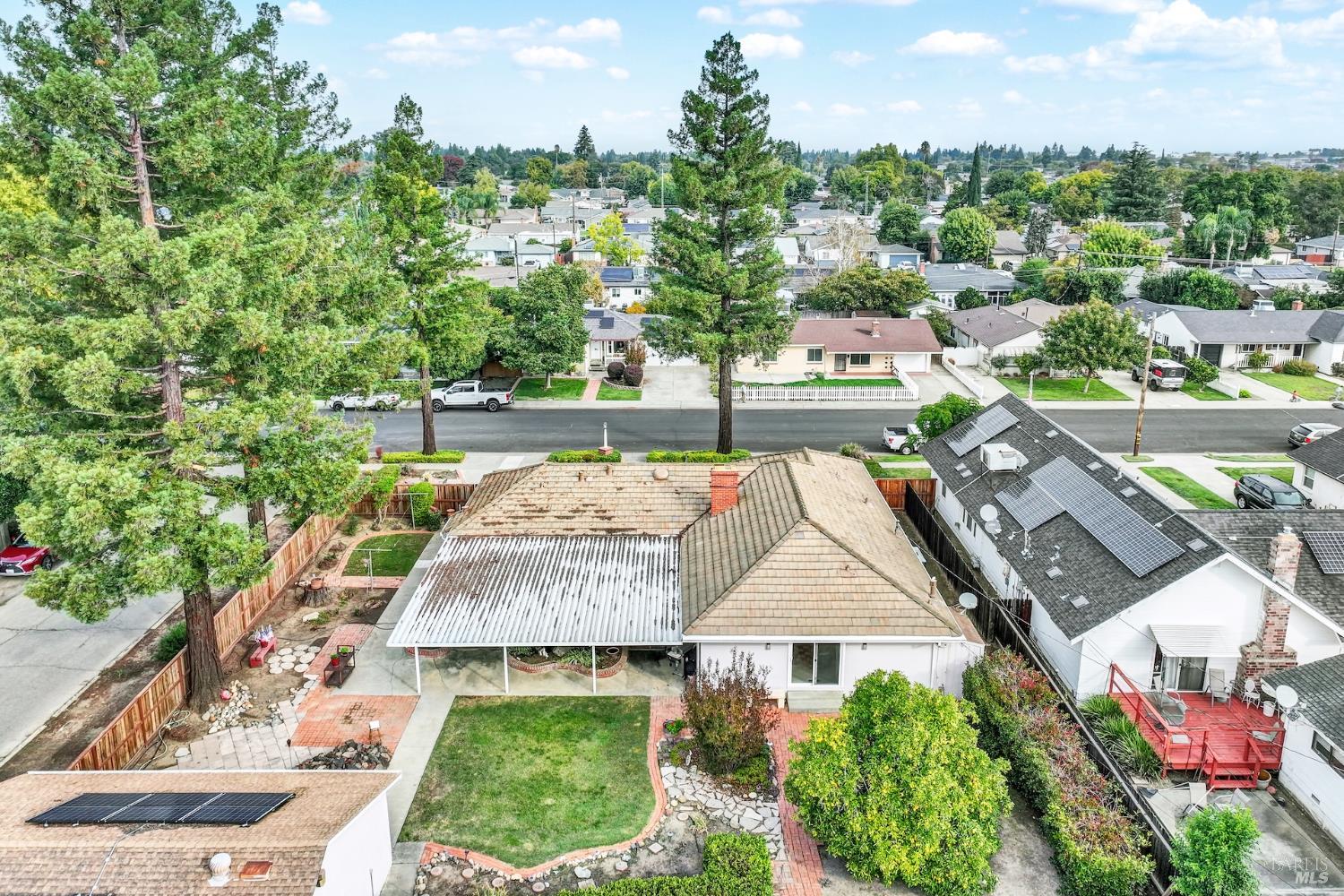 Detail Gallery Image 63 of 79 For 689 W C St, Dixon,  CA 95620 - 3 Beds | 3 Baths