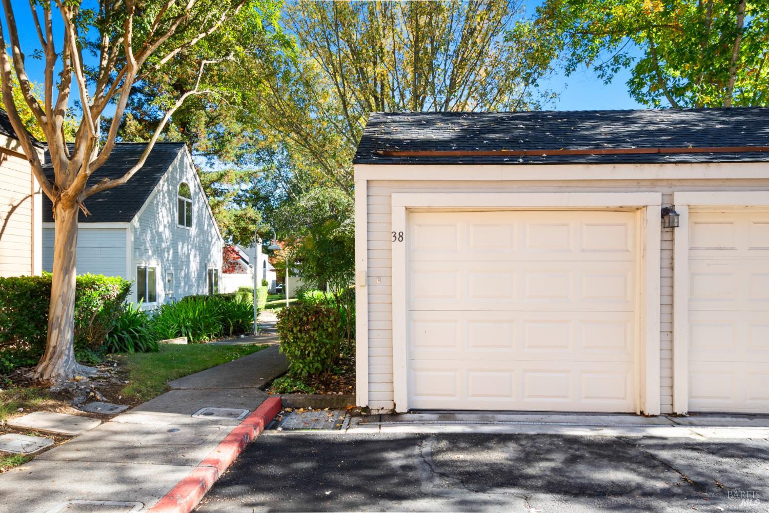 Detail Gallery Image 43 of 53 For 3315 Yulupa Ave, Santa Rosa,  CA 95405 - 3 Beds | 2 Baths