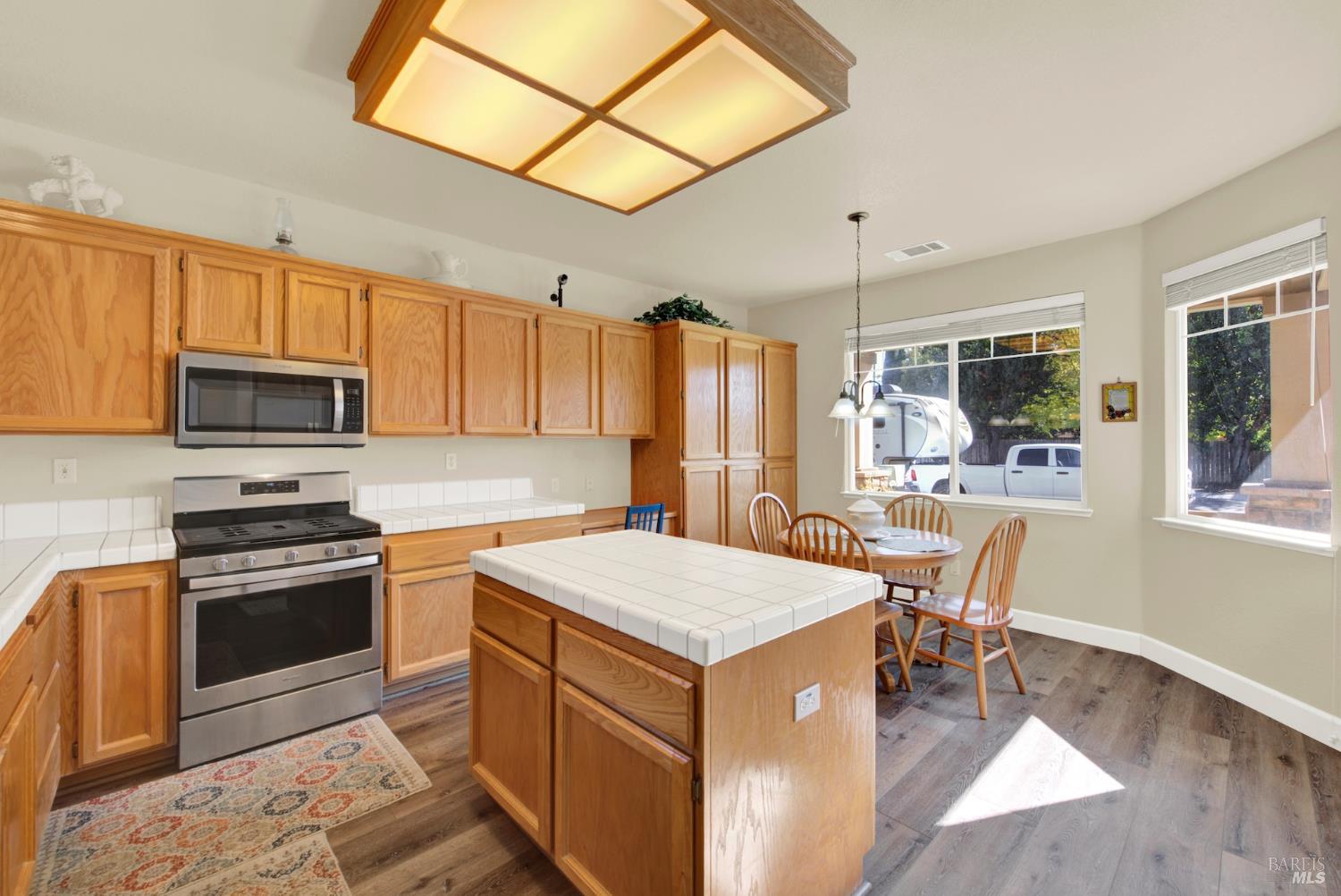 Detail Gallery Image 31 of 73 For 800 Alexander Dr, Dixon,  CA 95620 - 3 Beds | 2 Baths