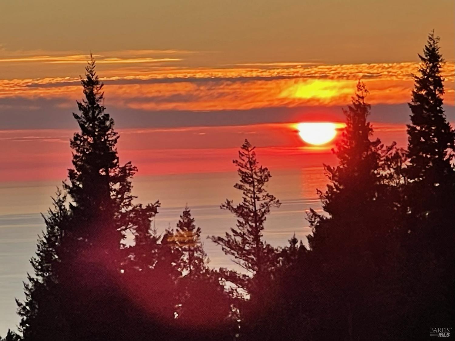 Detail Gallery Image 49 of 49 For 44801 Fish Rock Rd, Gualala,  CA 95445 - 3 Beds | 3 Baths