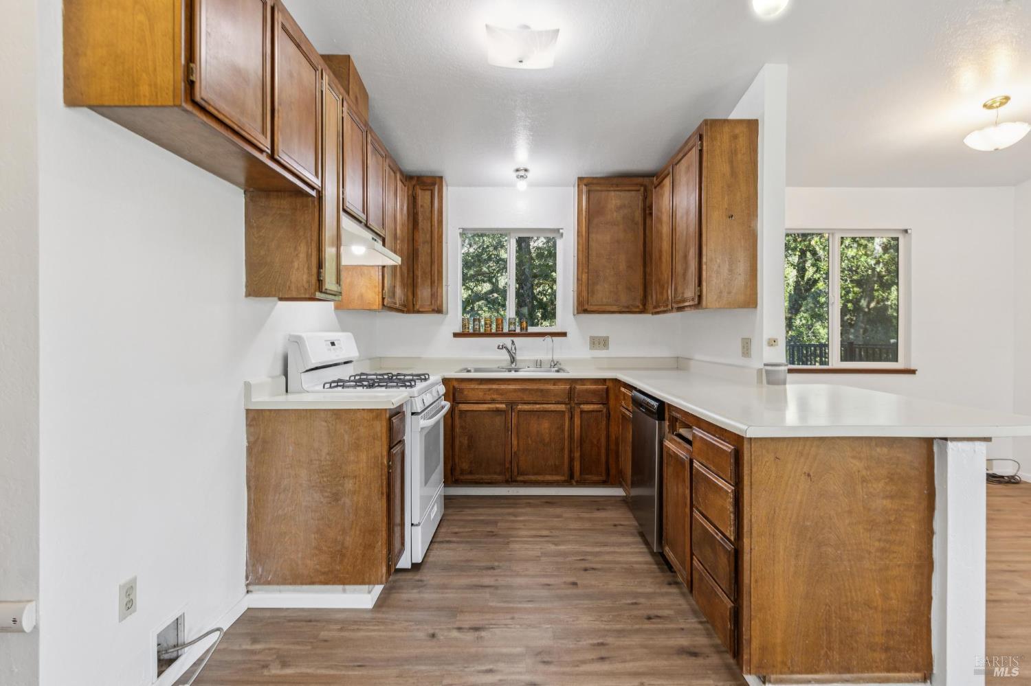 Detail Gallery Image 68 of 75 For 4050 Sonoma Mountain Rd, Santa Rosa,  CA 95404 - 4 Beds | 3/1 Baths