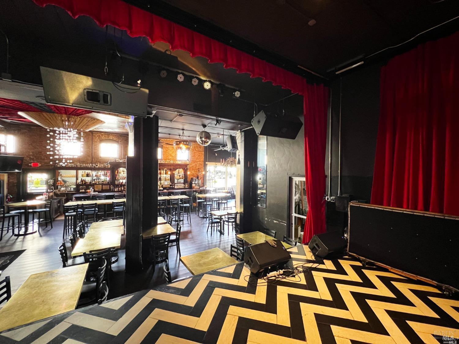 Detail Gallery Image 16 of 20 For 102 S State St, Ukiah,  CA 95482 - – Beds | – Baths