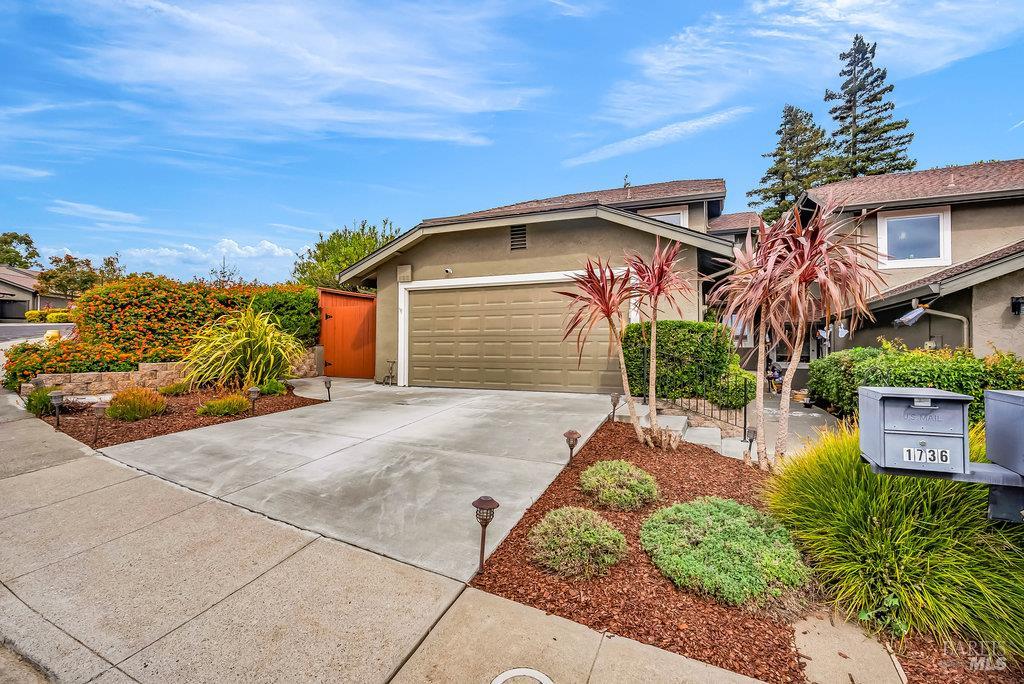 Detail Gallery Image 2 of 58 For 1736 Lindo St, Benicia,  CA 94510 - 3 Beds | 2/1 Baths