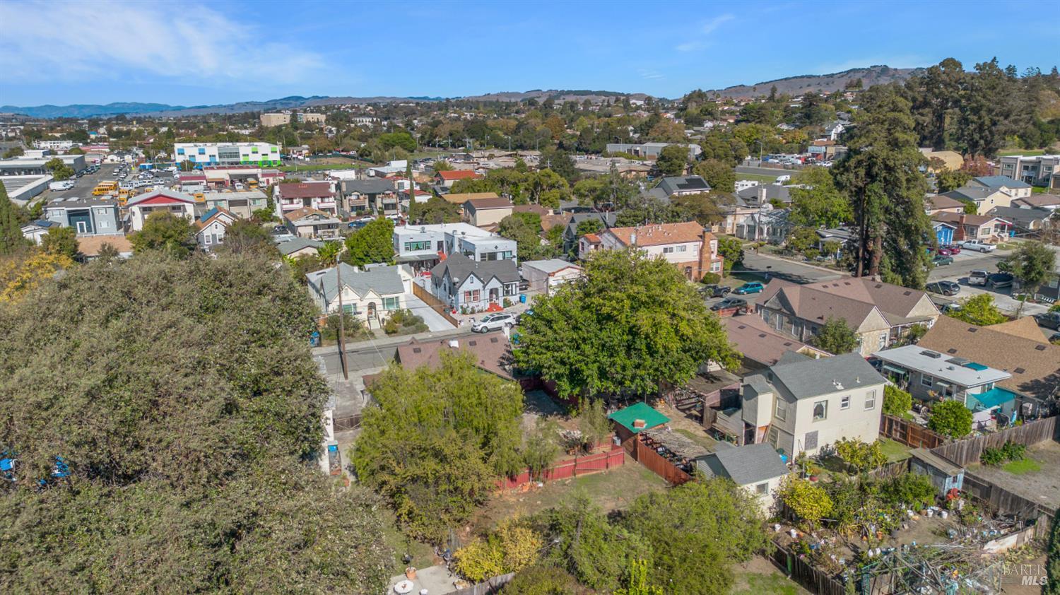 Detail Gallery Image 33 of 34 For 323 Hampshire St, Vallejo,  CA 94590 - 2 Beds | 1 Baths