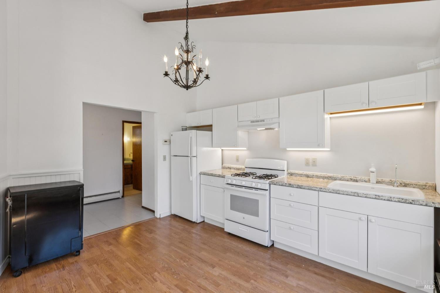 Detail Gallery Image 40 of 75 For 4050 Sonoma Mountain Rd, Santa Rosa,  CA 95404 - 4 Beds | 3/1 Baths