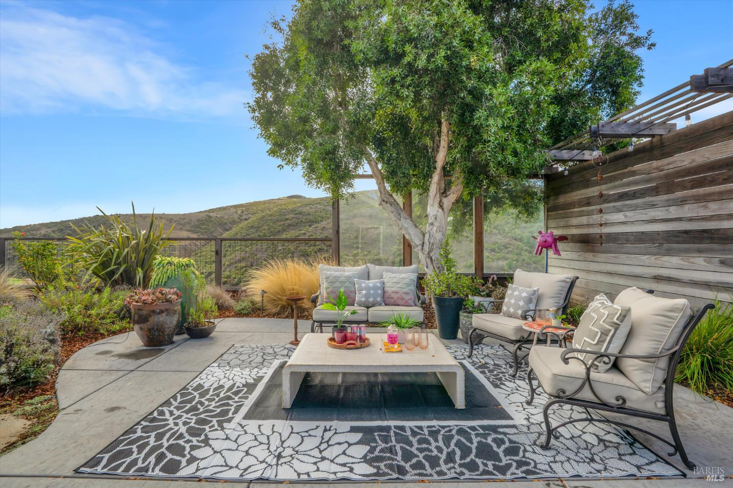 Detail Gallery Image 24 of 38 For 578 Morning Glory Dr, Benicia,  CA 94510 - 3 Beds | 2 Baths