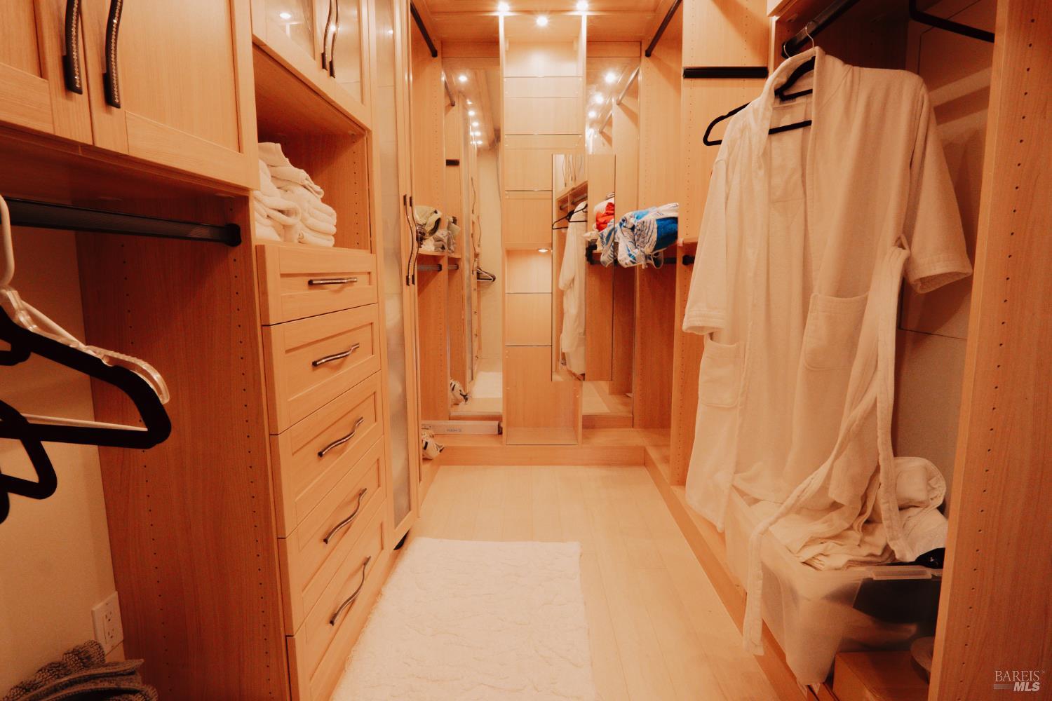 Detail Gallery Image 36 of 64 For 541 Redwood Rd, Whitethorn,  CA 95589 - 3 Beds | 2 Baths