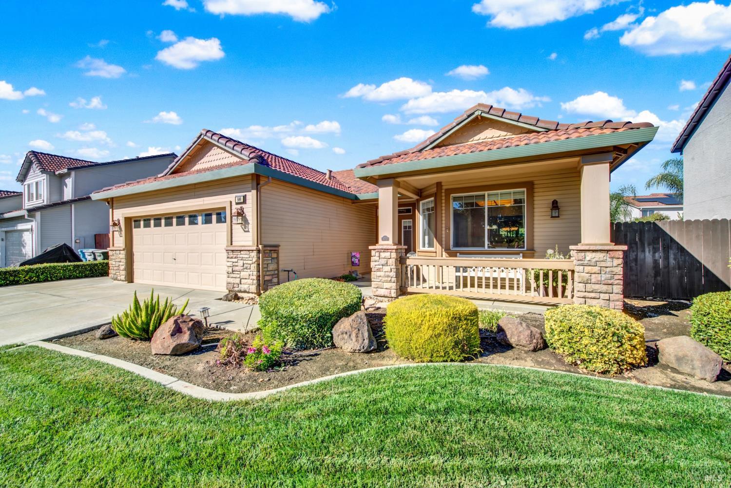 Detail Gallery Image 16 of 73 For 800 Alexander Dr, Dixon,  CA 95620 - 3 Beds | 2 Baths