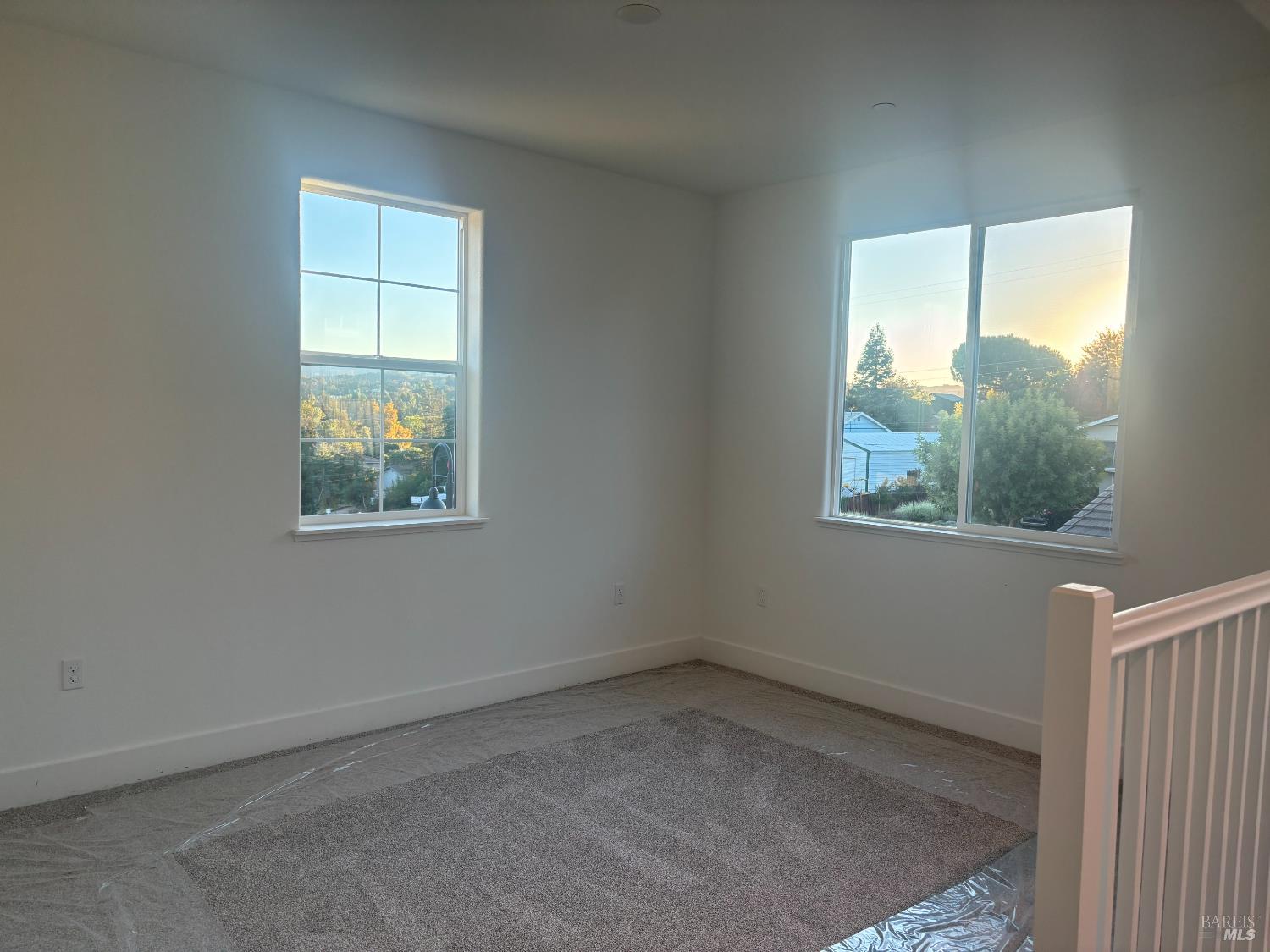 Detail Gallery Image 4 of 7 For 215 Echols Dr, Martinez,  CA 94553 - 4 Beds | 3 Baths