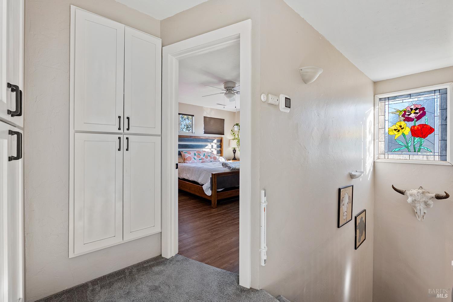 Detail Gallery Image 19 of 39 For 2595 Hardies Ln, Santa Rosa,  CA 95403 - 3 Beds | 2/1 Baths