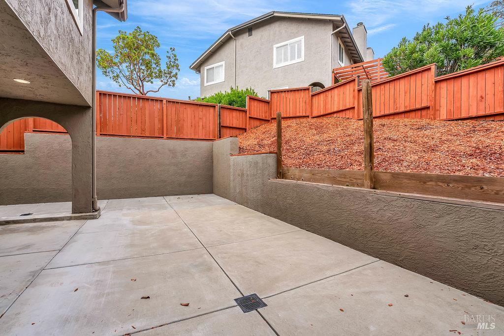 Detail Gallery Image 53 of 58 For 1736 Lindo St, Benicia,  CA 94510 - 3 Beds | 2/1 Baths