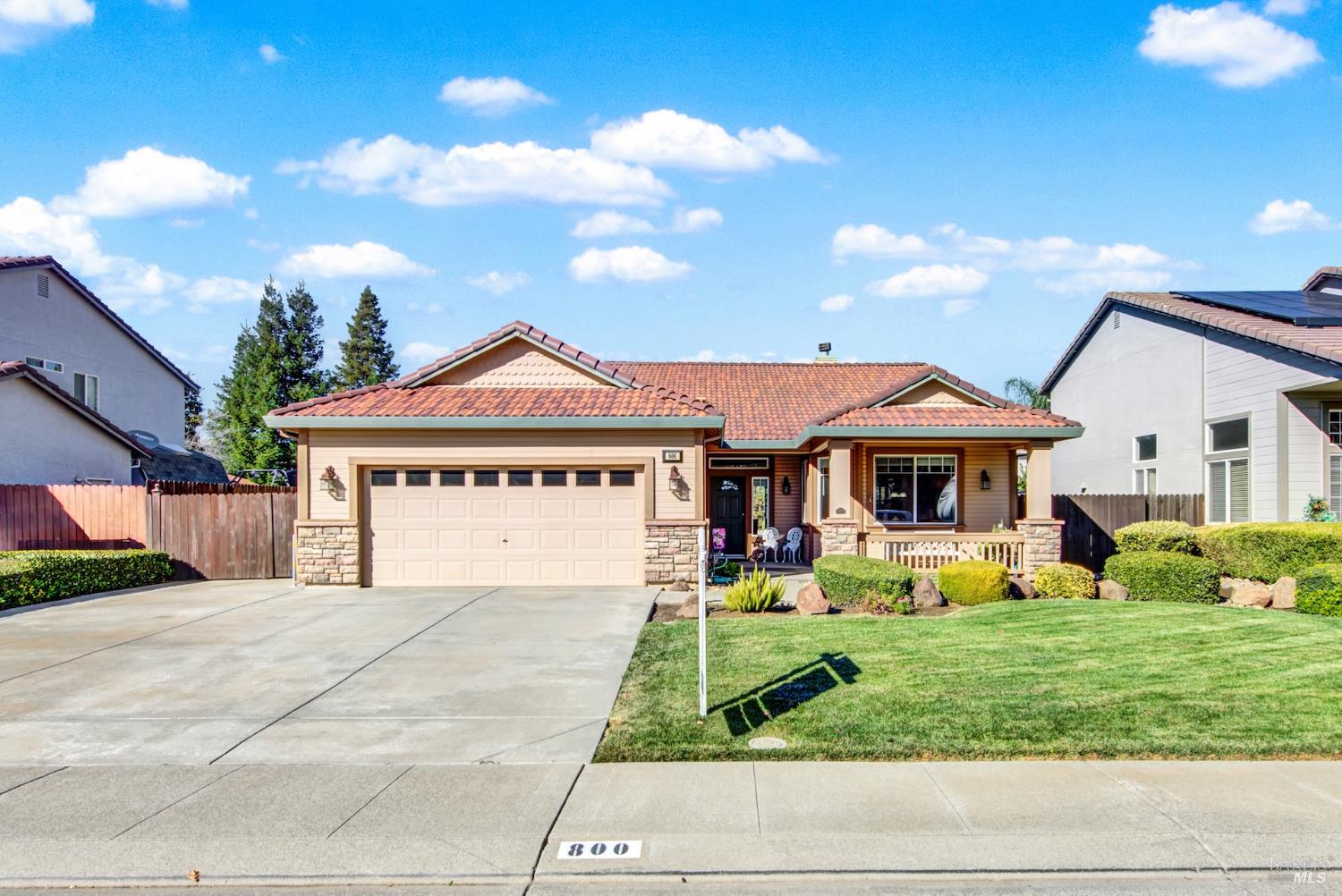 Detail Gallery Image 14 of 73 For 800 Alexander Dr, Dixon,  CA 95620 - 3 Beds | 2 Baths