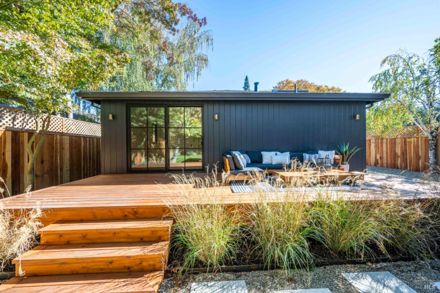 Detail Gallery Image 35 of 36 For 851 Second St, Sonoma,  CA 95476 - 4 Beds | 3 Baths