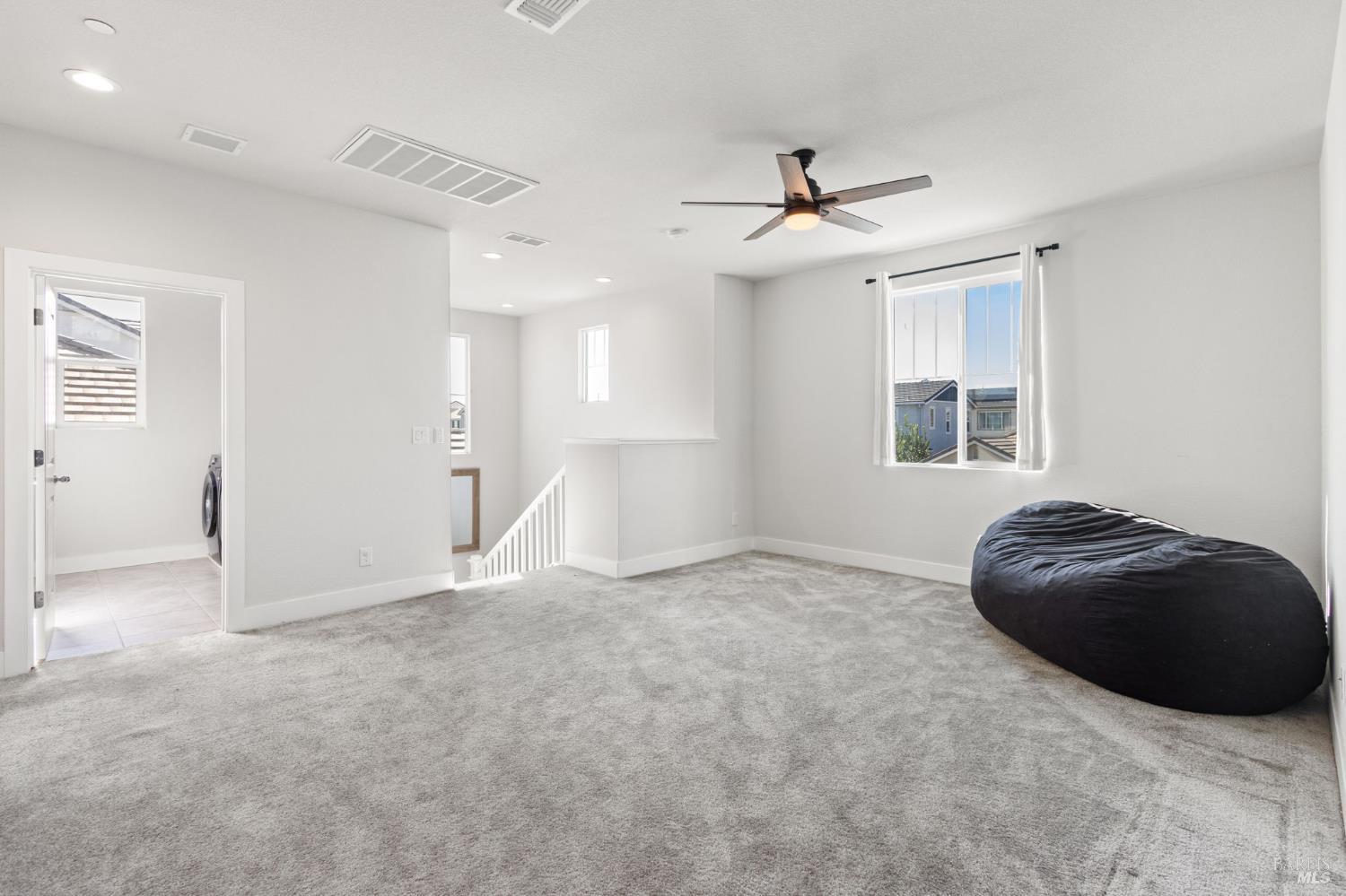 Detail Gallery Image 12 of 27 For 845 Cosmos Dr, Vacaville,  CA 95687 - 4 Beds | 3 Baths