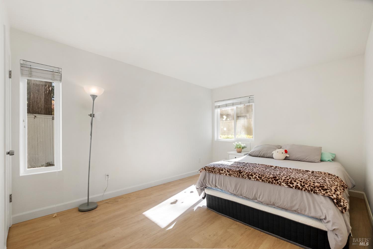 Detail Gallery Image 21 of 53 For 3315 Yulupa Ave, Santa Rosa,  CA 95405 - 3 Beds | 2 Baths