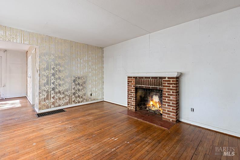 Detail Gallery Image 3 of 30 For 2931 Euclid Ave, Concord,  CA 94519 - 2 Beds | 1 Baths