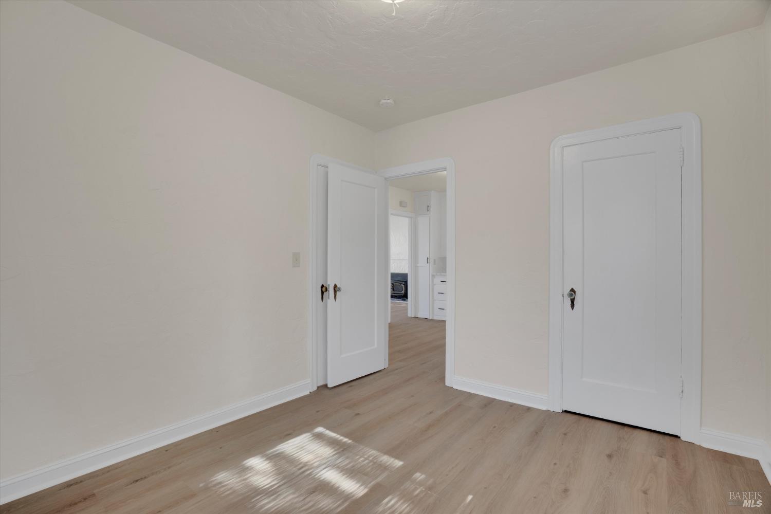 Detail Gallery Image 15 of 34 For 323 Hampshire St, Vallejo,  CA 94590 - 2 Beds | 1 Baths