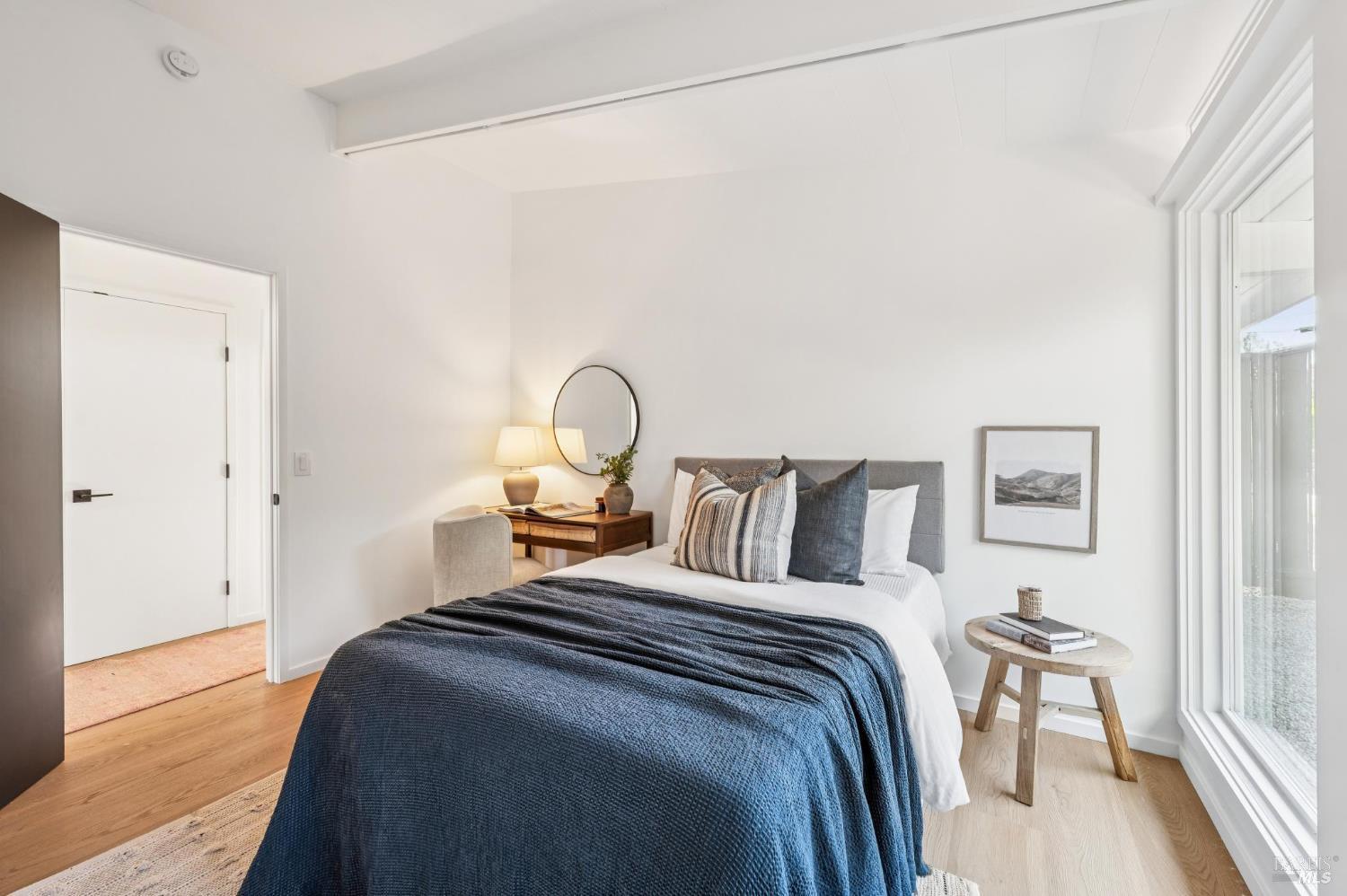 Detail Gallery Image 26 of 58 For 364 Hyacinth Way, San Rafael,  CA 94903 - 4 Beds | 2 Baths