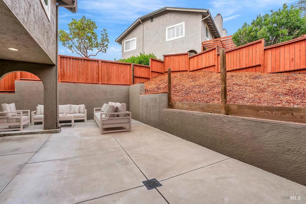 Detail Gallery Image 52 of 58 For 1736 Lindo St, Benicia,  CA 94510 - 3 Beds | 2/1 Baths