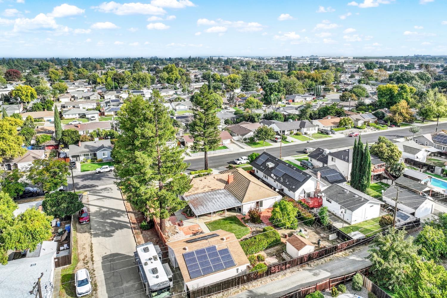 Detail Gallery Image 60 of 79 For 689 W C St, Dixon,  CA 95620 - 3 Beds | 3 Baths