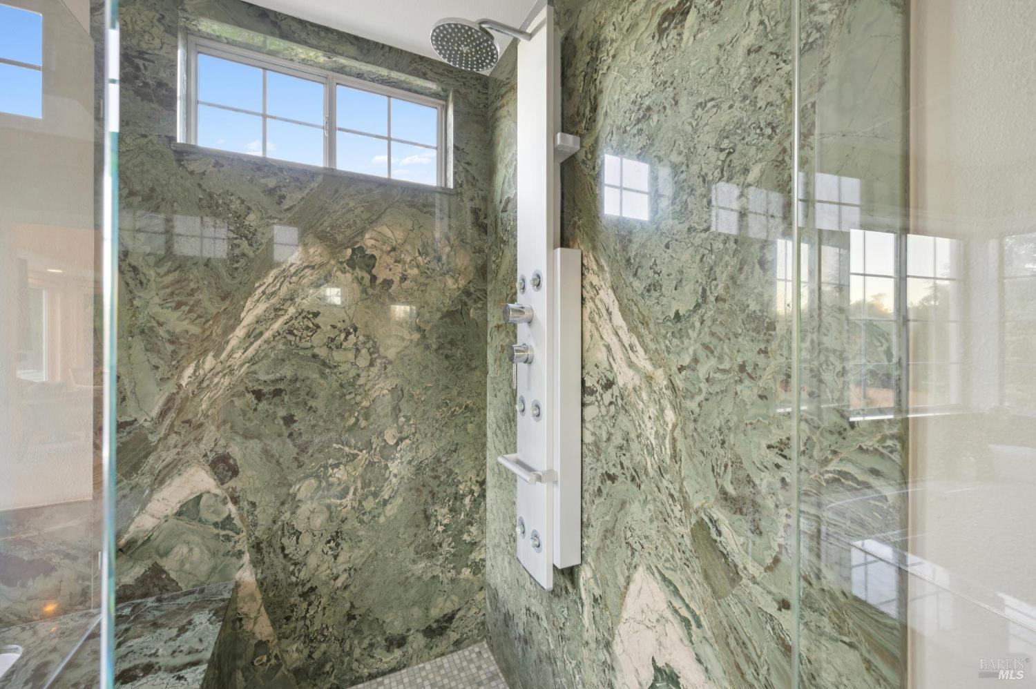 Detail Gallery Image 40 of 74 For 10 Chamberlain Ave, Novato,  CA 94947 - 5 Beds | 3/1 Baths