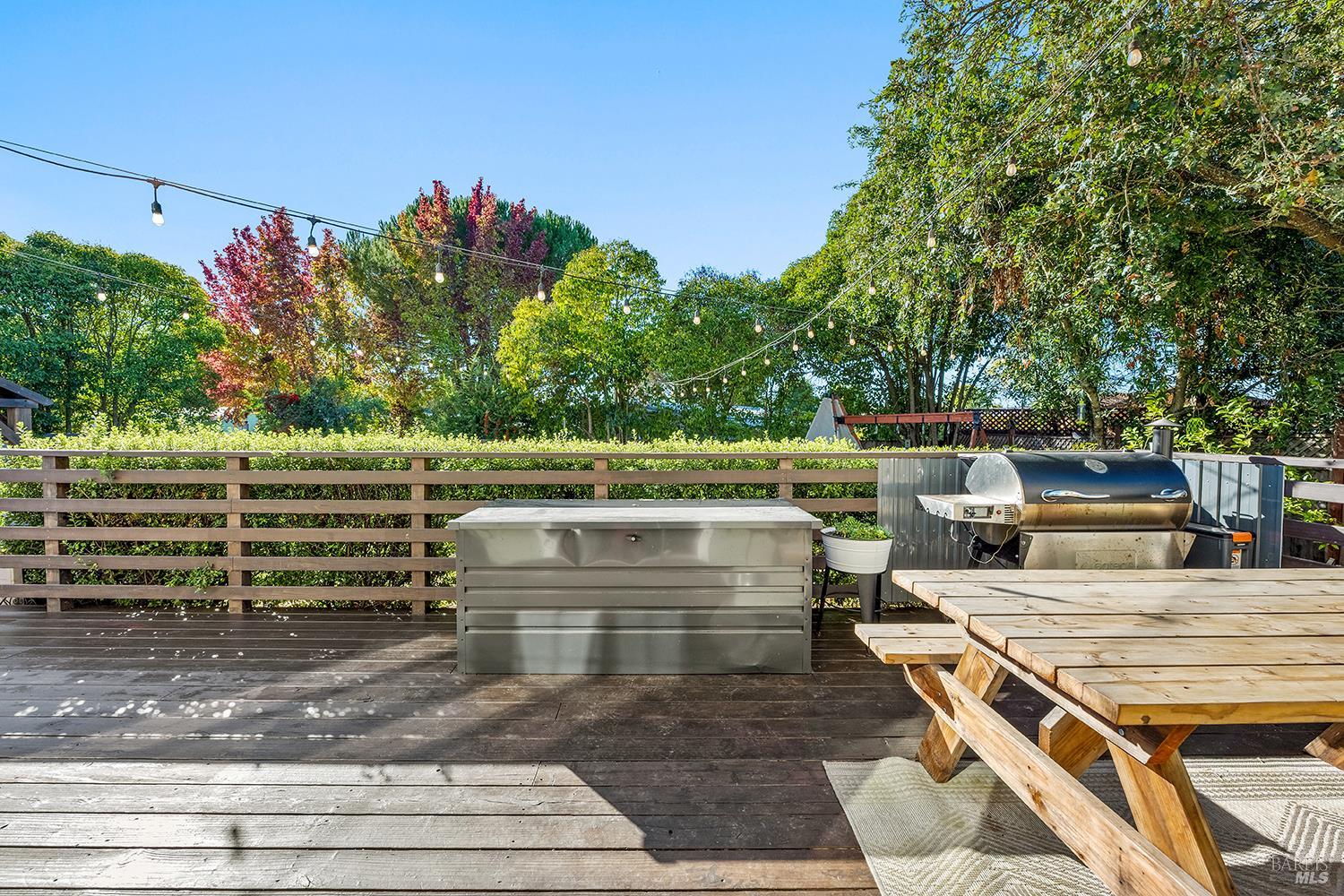 Detail Gallery Image 39 of 39 For 2595 Hardies Ln, Santa Rosa,  CA 95403 - 3 Beds | 2/1 Baths