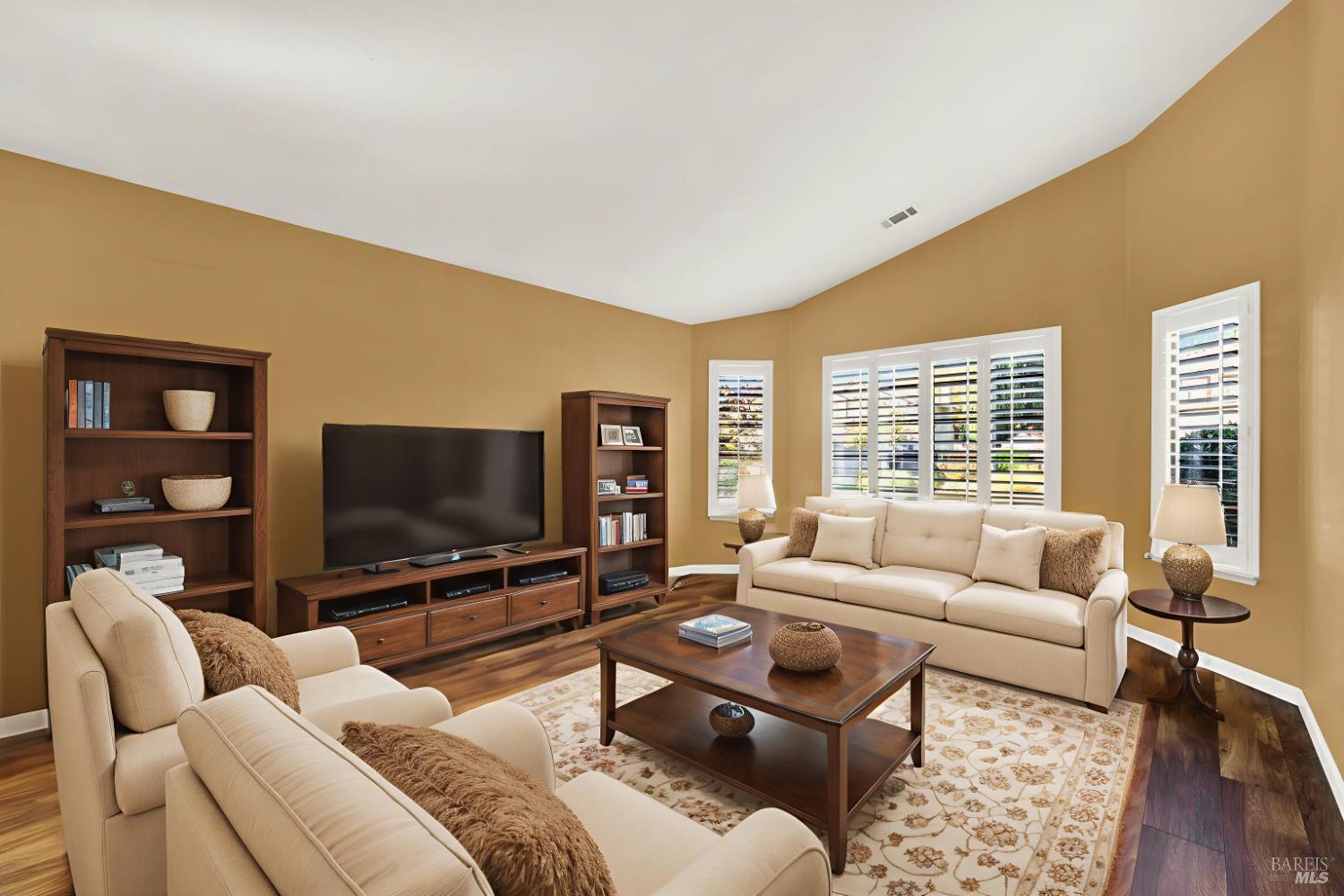 Detail Gallery Image 21 of 89 For 524 Arlene Dr, Vacaville,  CA 95688 - 4 Beds | 2 Baths