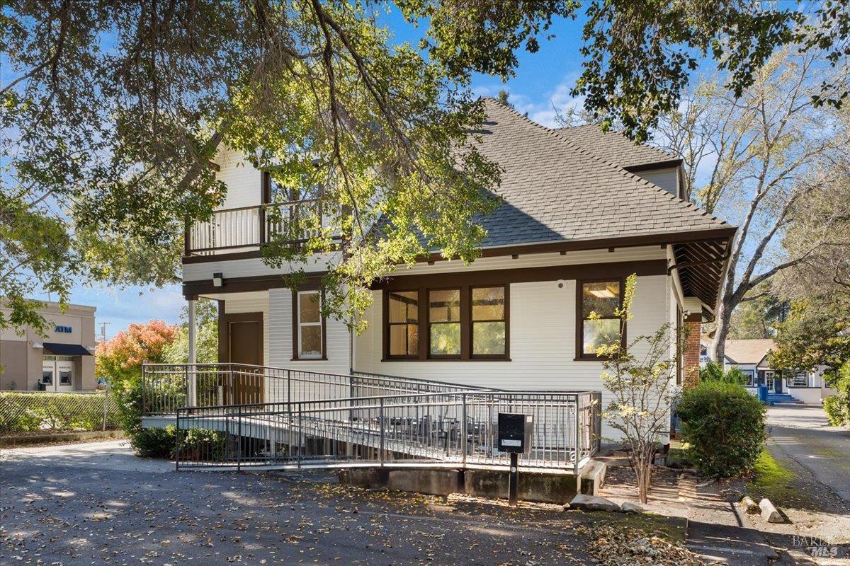 Detail Gallery Image 40 of 44 For 714 Mendocino Ave, Santa Rosa,  CA 95401 - 3 Beds | 1/2 Baths